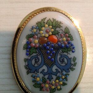 LENOX VINTAGE FLORAL PORCELAIN BROOCH